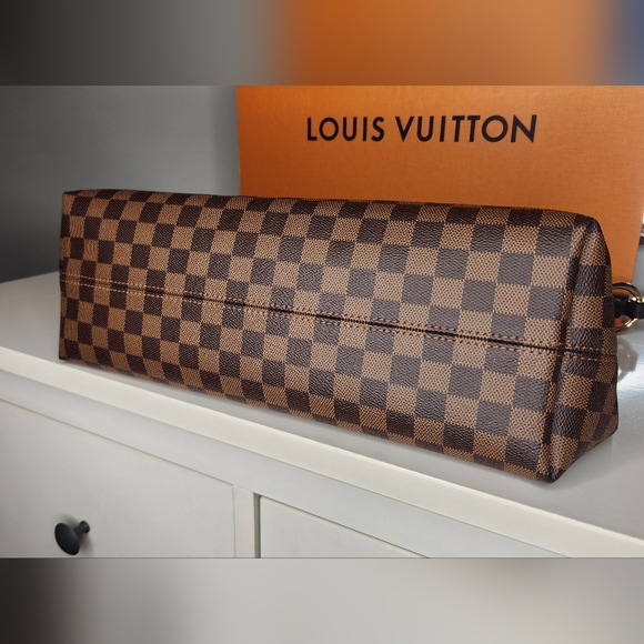 Louis Vuitton Graceful- SOLD! - Picture 9 of 15